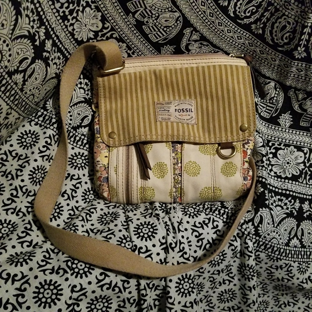 Fossil Crossbody - Floral Canvas